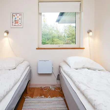 Holiday home Luxurious Holiday Home In Sp Ttrup With Jacuzzi Albaek